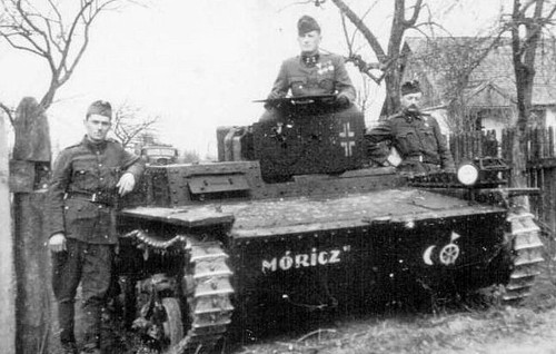 ハンガリー戦車1